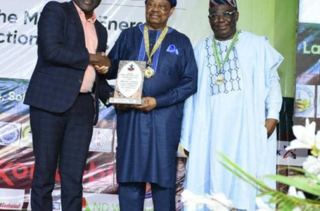 The Nigerian Mining and Geosciences Society (NMGS) has announced Chief Tunde Afolabi, MFR, as winner of the NMGS highest award for 2025, the NMGS/Shell Award at the 60th NMGS Annual International Conference and Exhibition in Abuja. The winner, Chief Afolabi (centre) receiving his award from Shell Head Specialist Geologist, Segun Obilaja (left) while the NMGS President, Professor Akinade Shadrach Olatunji, right, watches on.